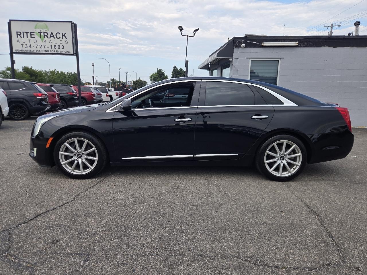 Cadillac XTS Luxury AWD 2017