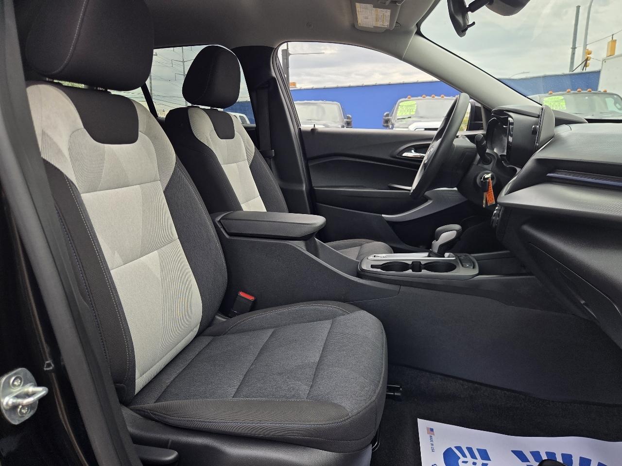Chevrolet Trax LS 2024