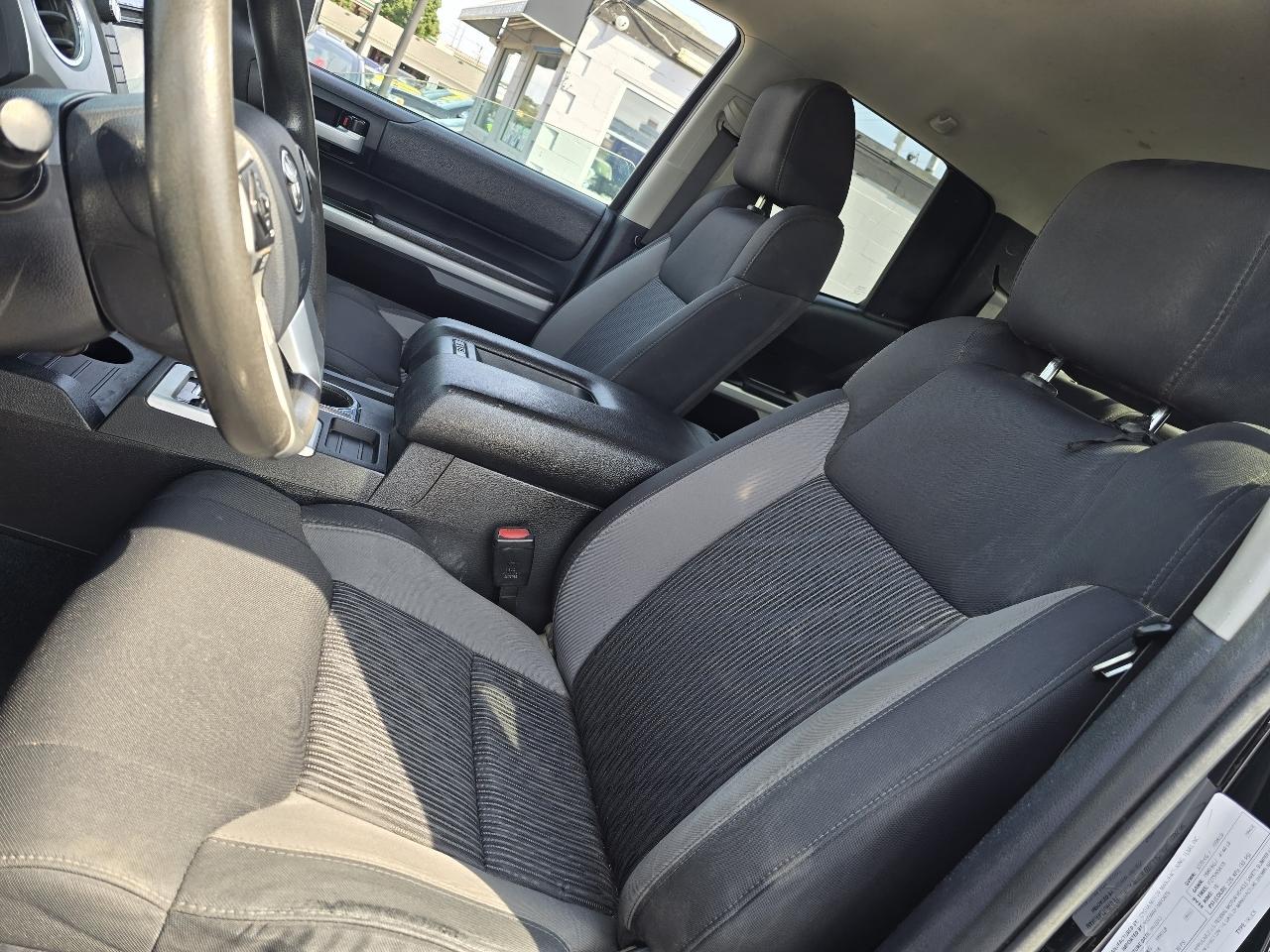 Toyota Tundra SR5 5.7L V8 Double Cab 4WD 2014