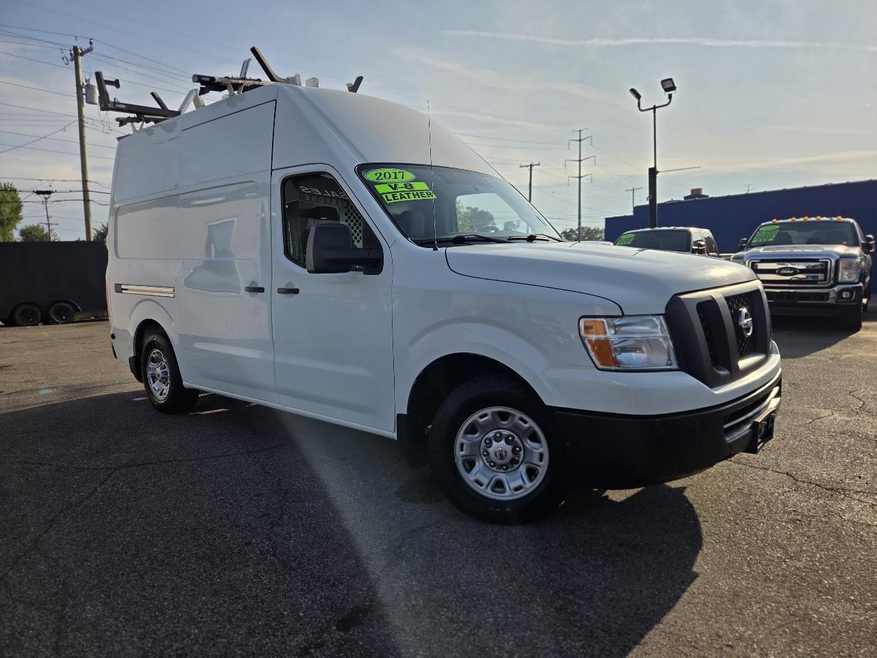 Nissan NV Cargo 2500 HD SV V8 High Roof 2017