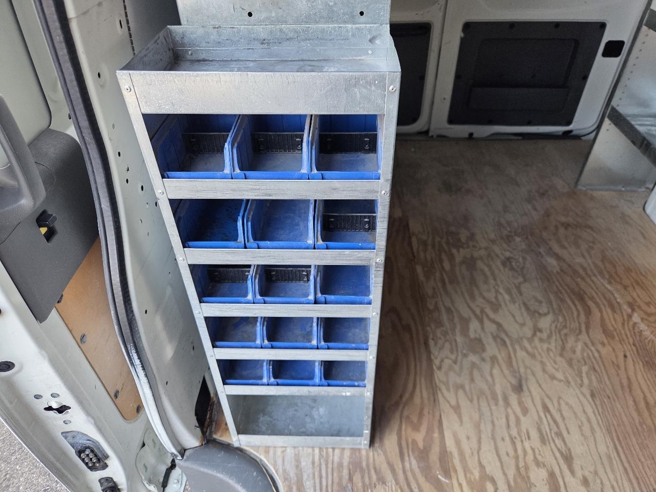 Nissan NV Cargo 2500 HD SV V8 High Roof 2017