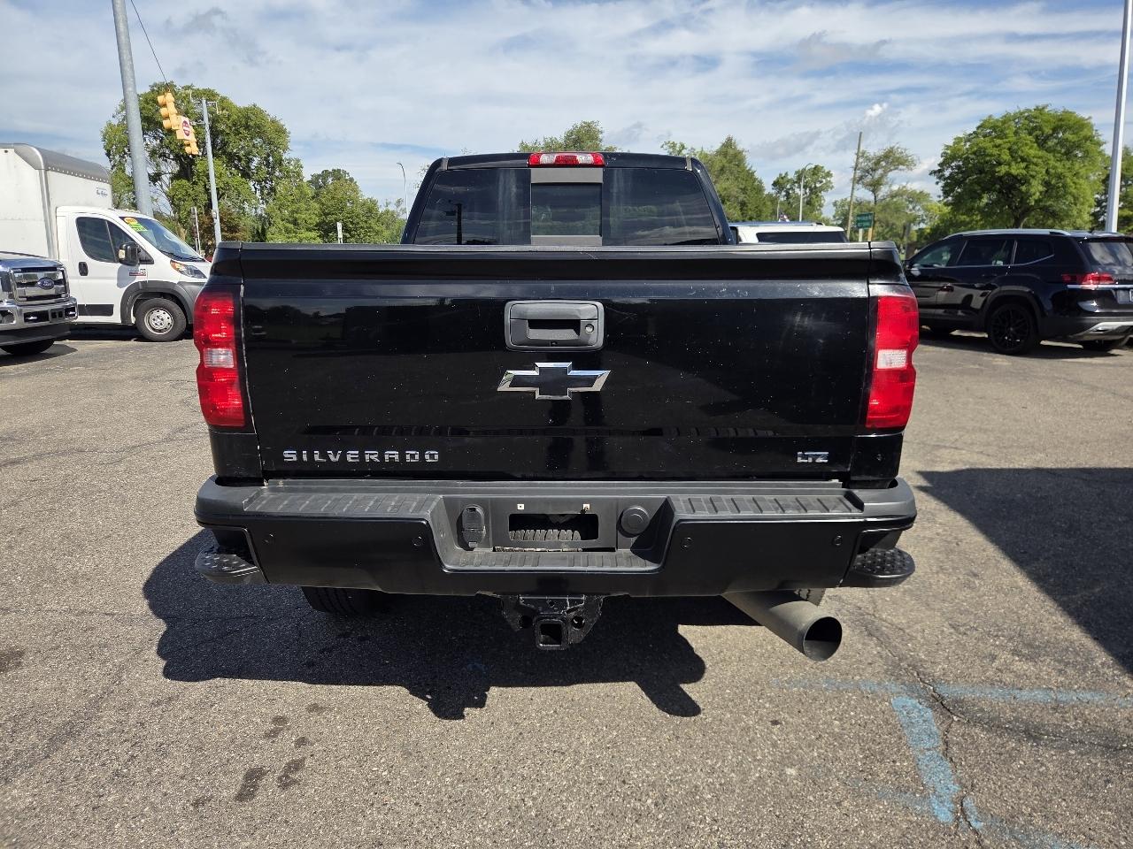 Chevrolet Silverado 2500HD LTZ Crew Cab 4WD 2018