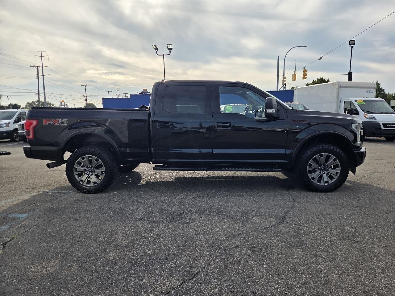 Ford F-150 Lariat SuperCrew 6.5-ft. Bed 4WD 2017