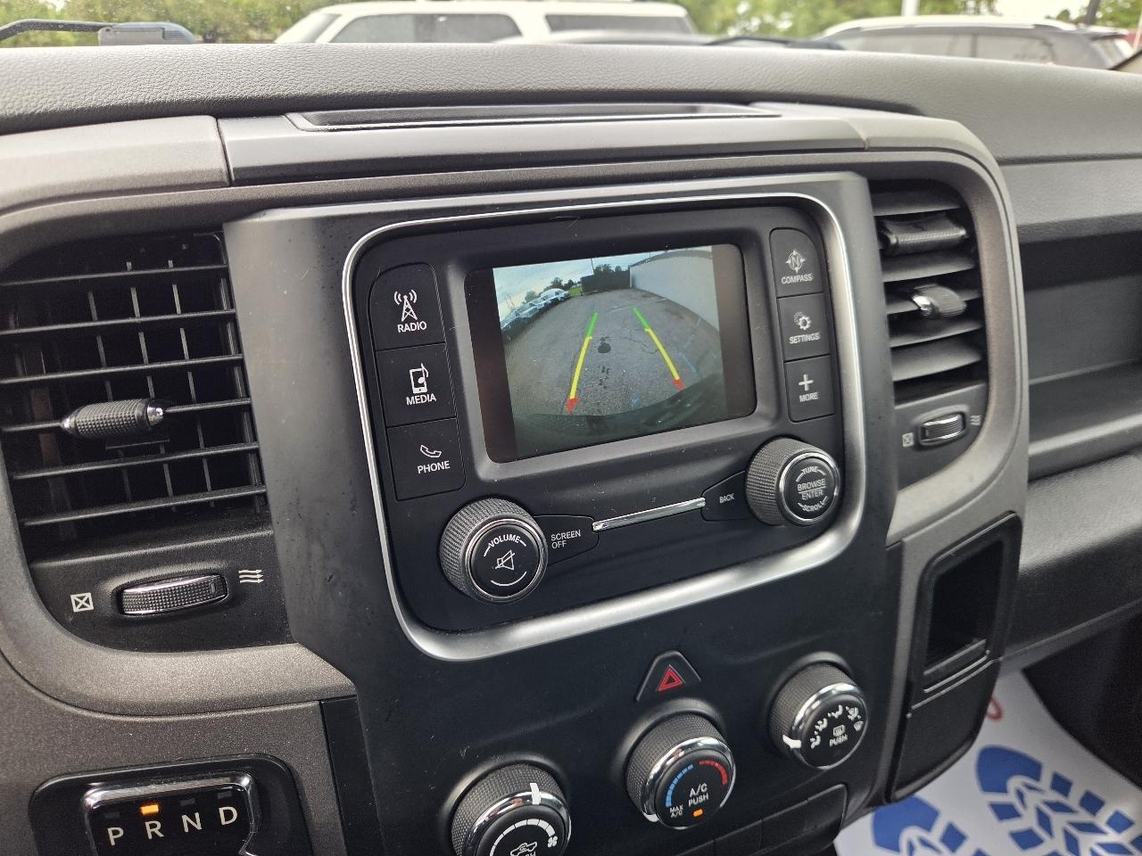 RAM 1500 Tradesman Quad Cab 4WD 2018