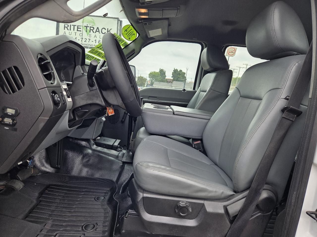 Ford F-450 SD Crew Cab DRW 4WD 2014
