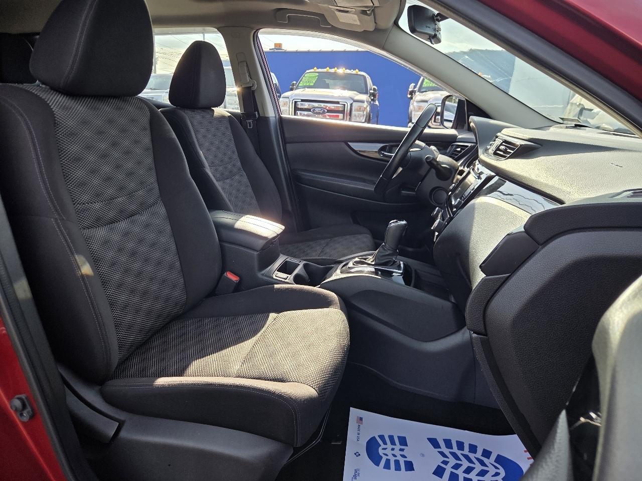 Nissan Rogue Sport SV 2020