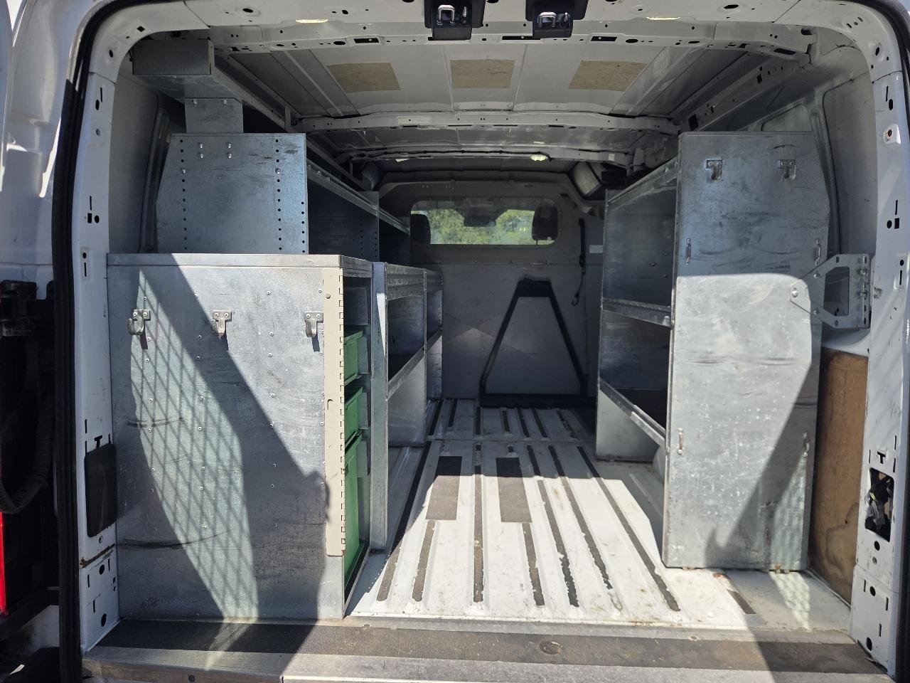 Ford Transit 150 Van Low Roof 60/40 Pass. 130-in. WB 2016
