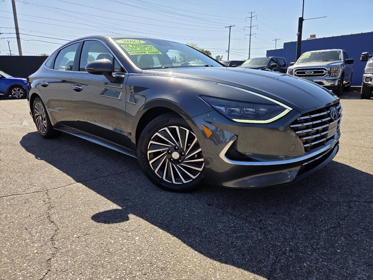 Hyundai Sonata Hybrid SEL 2023