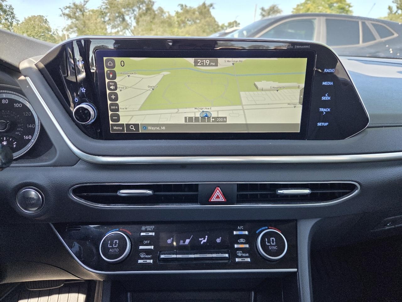 Hyundai Sonata Hybrid SEL 2023
