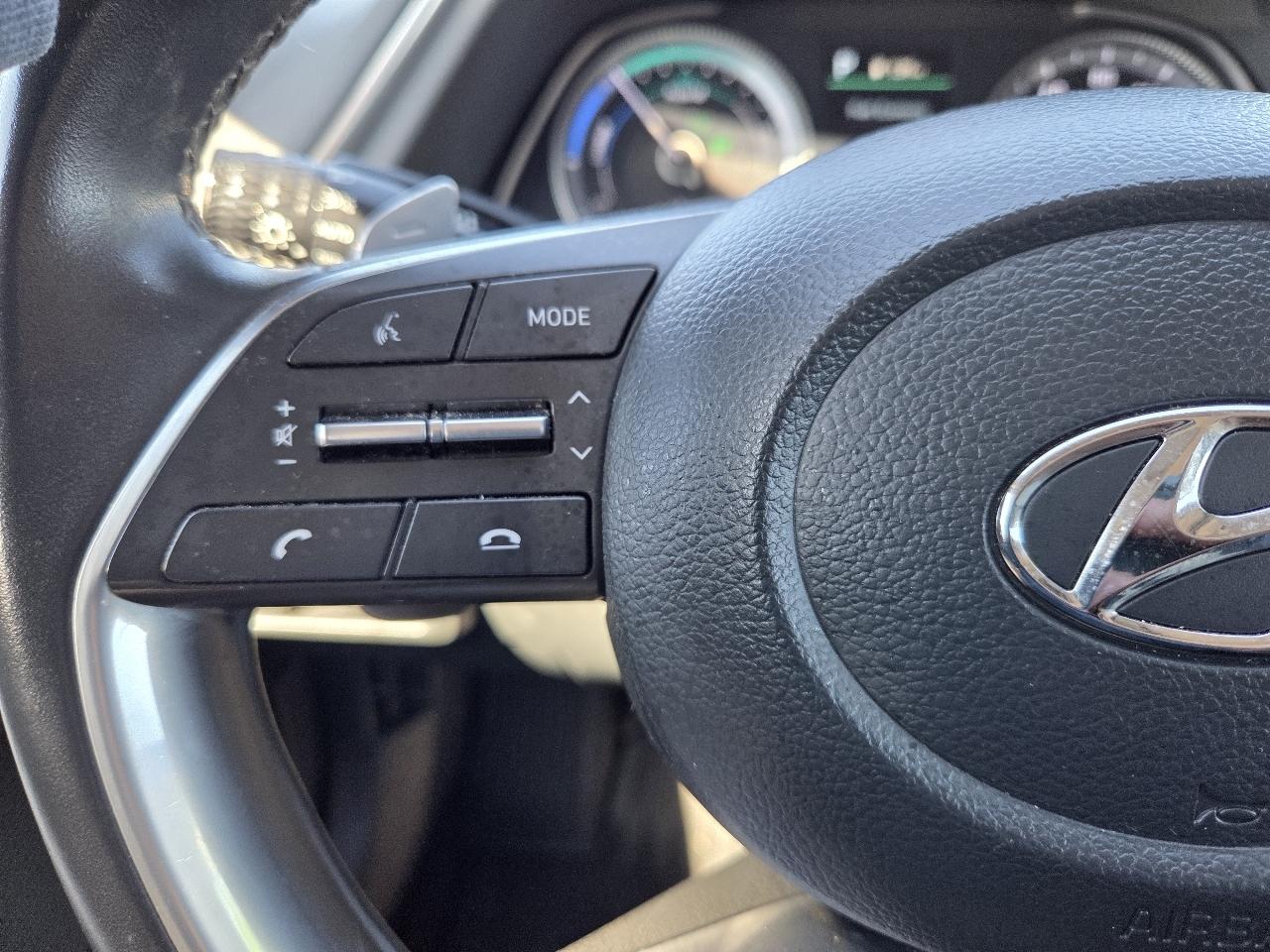 Hyundai Sonata Hybrid SEL 2023