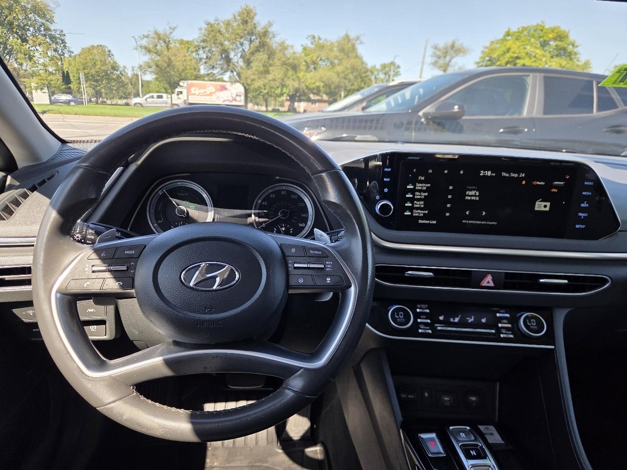 Hyundai Sonata Hybrid SEL 2023