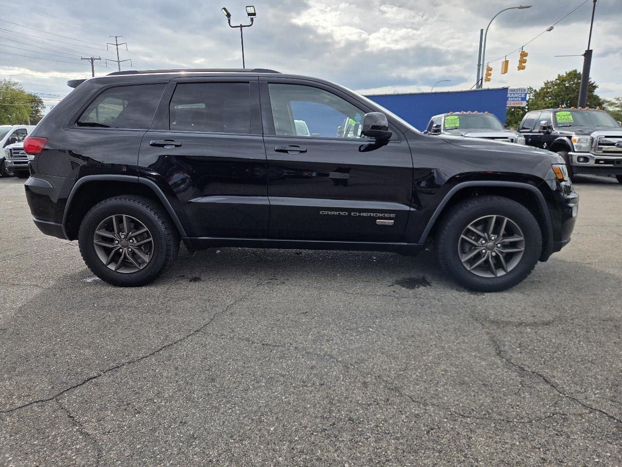 Jeep Grand Cherokee  2017