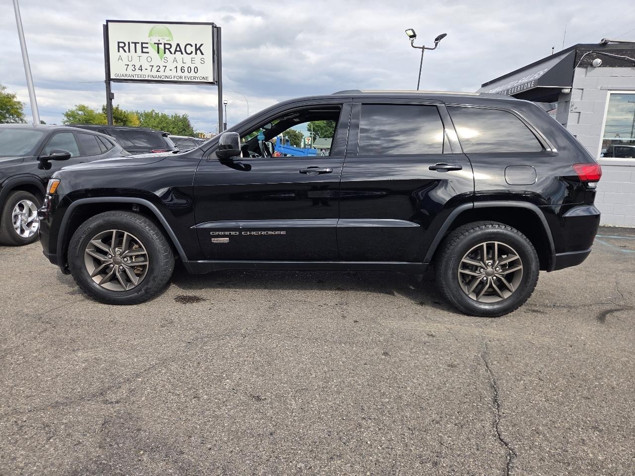 Jeep Grand Cherokee  2017