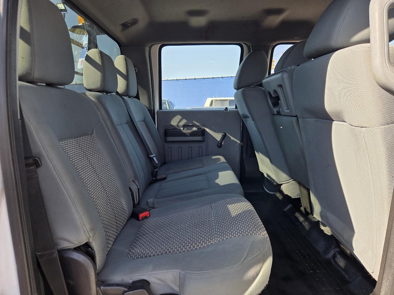 Ford F-250 SD XLT Crew Cab Long Bed 4WD 2015
