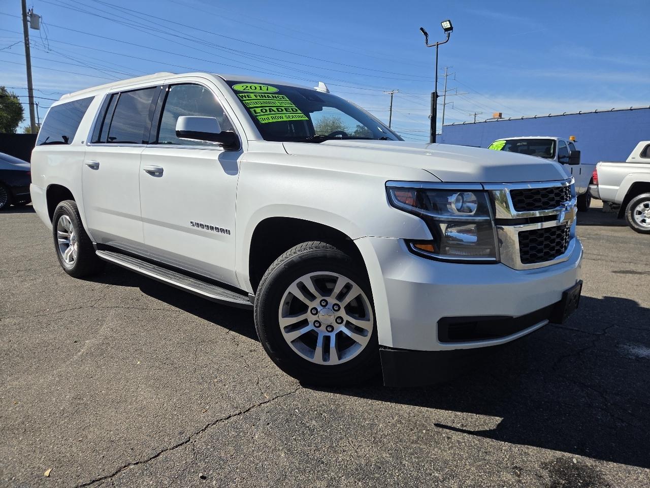 Chevrolet Suburban LT 4WD 2017