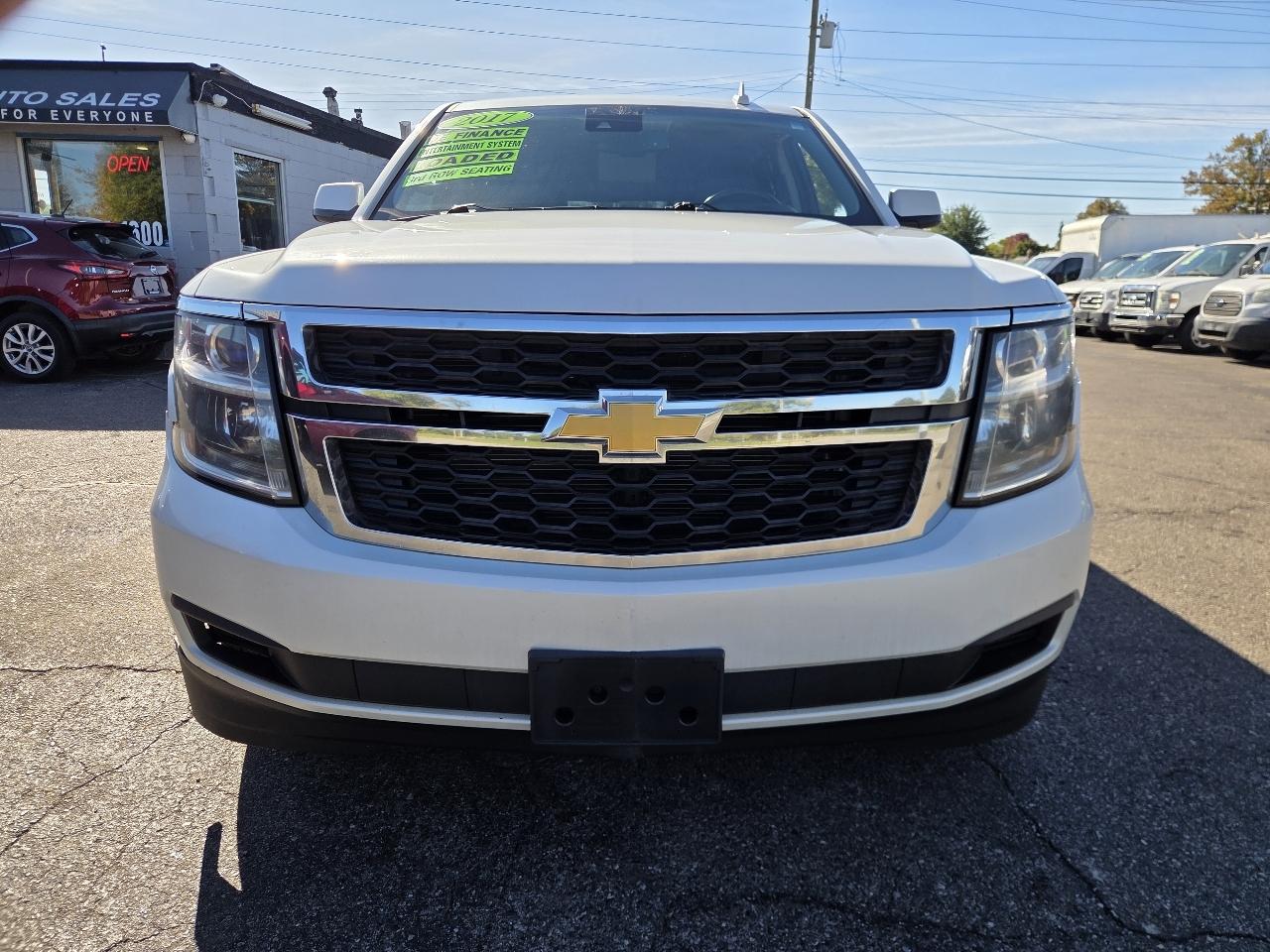Chevrolet Suburban LT 4WD 2017