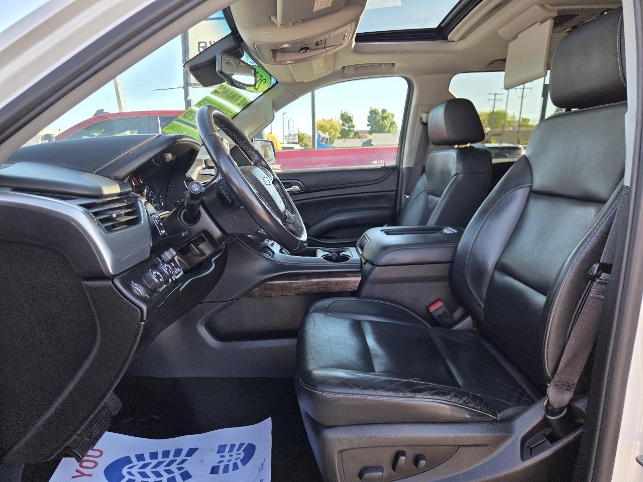 Chevrolet Suburban LT 4WD 2017