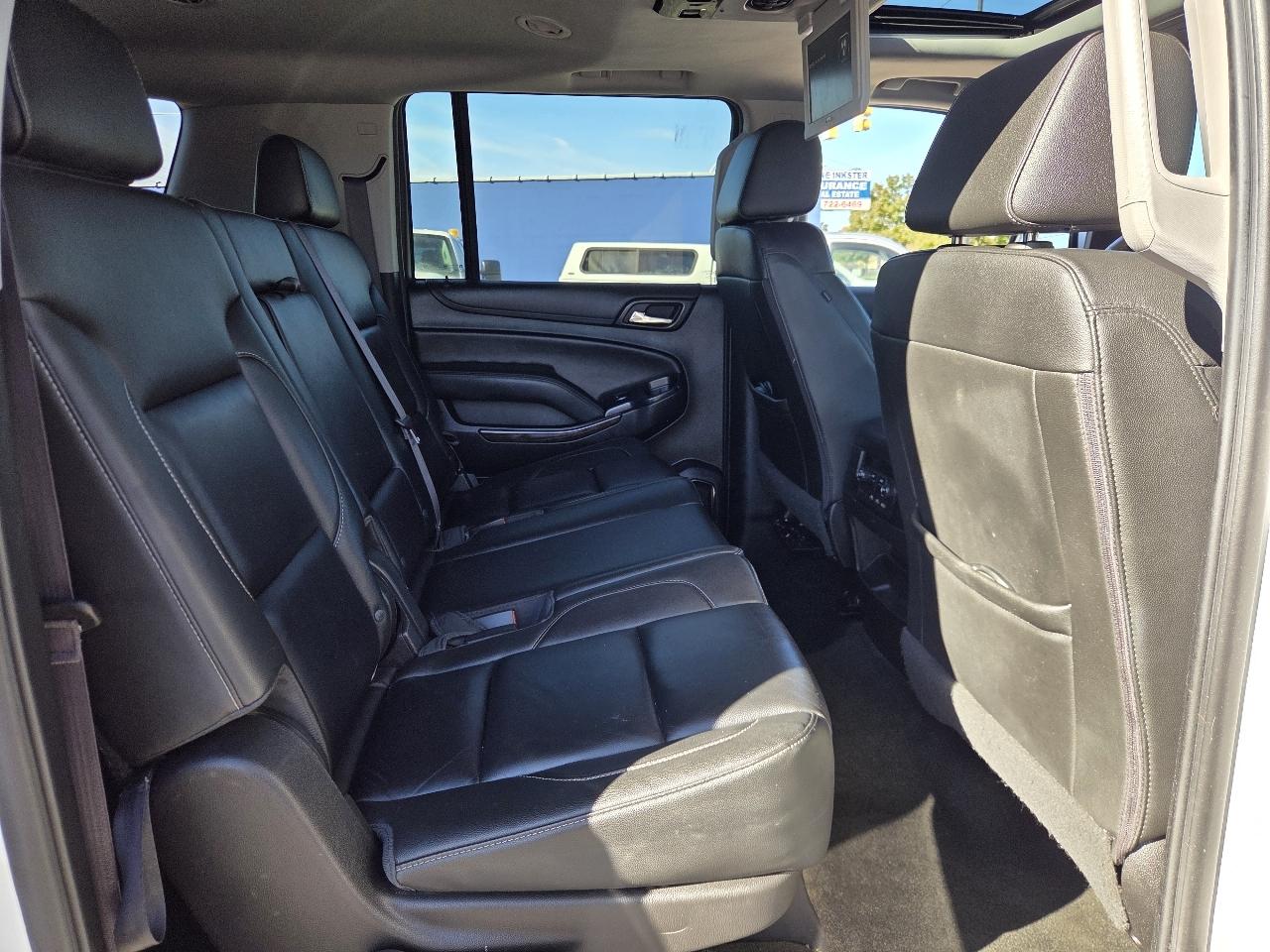 Chevrolet Suburban LT 4WD 2017