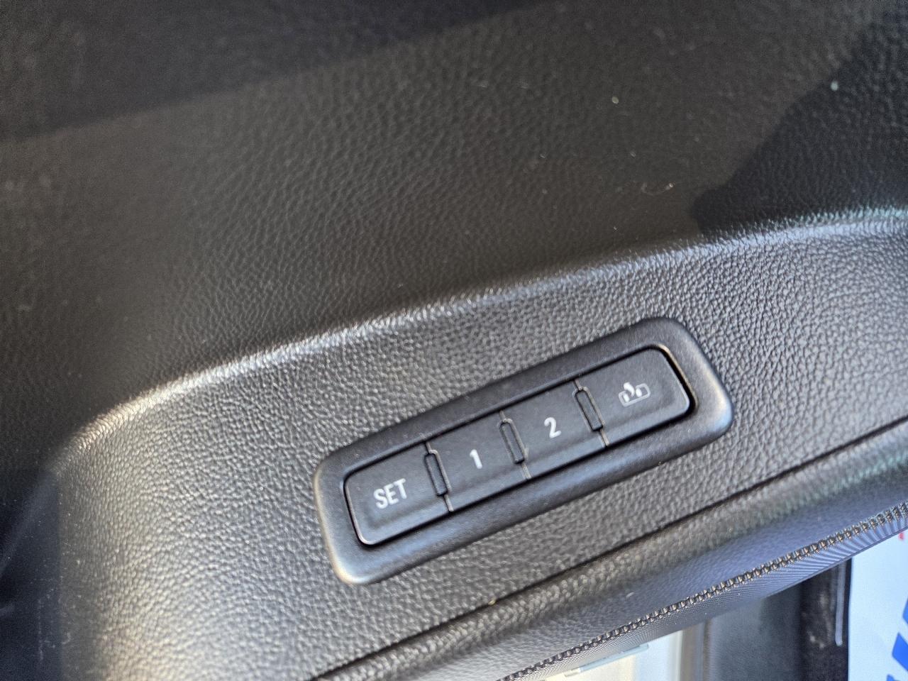 Chevrolet Suburban LT 4WD 2017