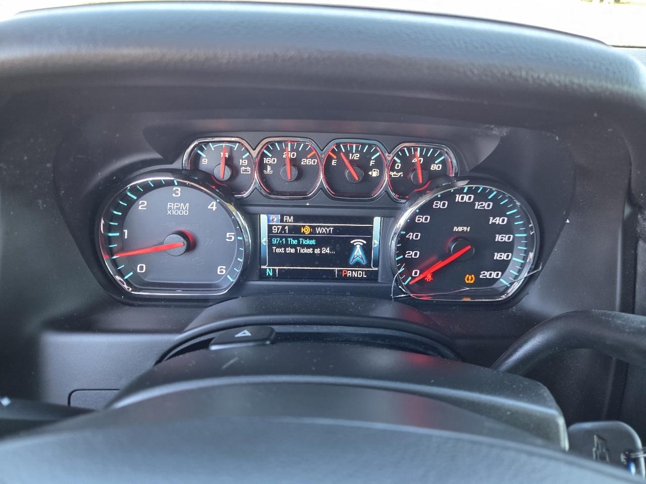 Chevrolet Suburban LT 4WD 2017