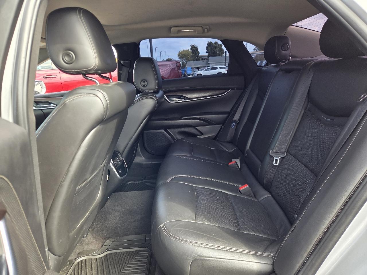 Cadillac XTS Luxury FWD 2019