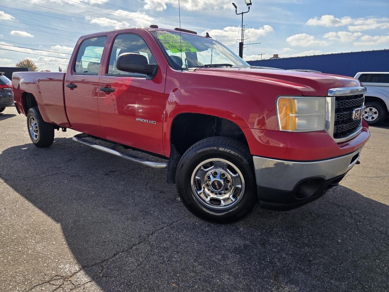 GMC Sierra 2500HD Work Truck Crew Cab 2WD 2011