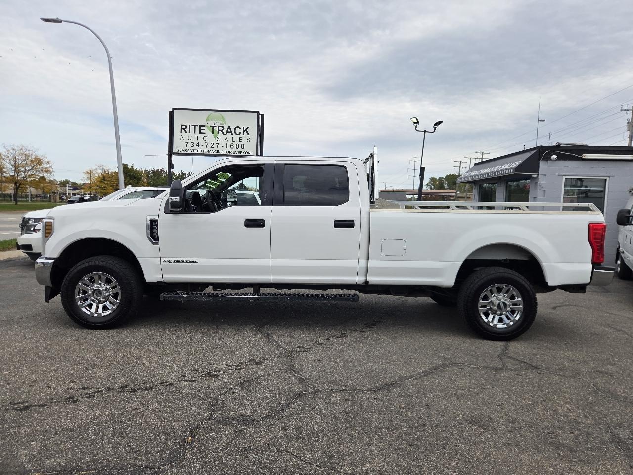 Ford F-350 SD XLT Crew Cab Long Bed 4WD 2019