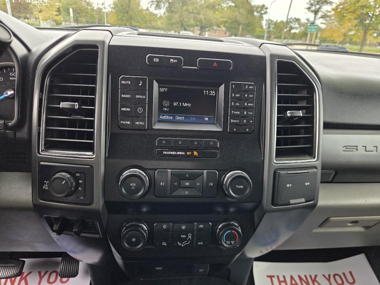 Ford F-350 SD XLT Crew Cab Long Bed 4WD 2019