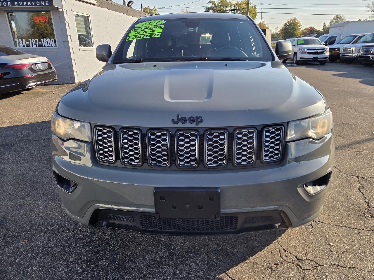 Jeep Grand Cherokee  2021
