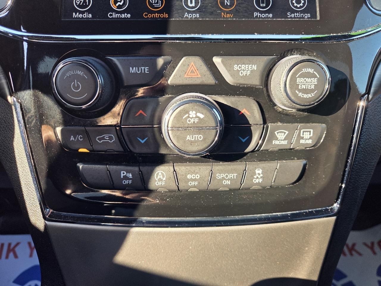 Jeep Grand Cherokee  2021