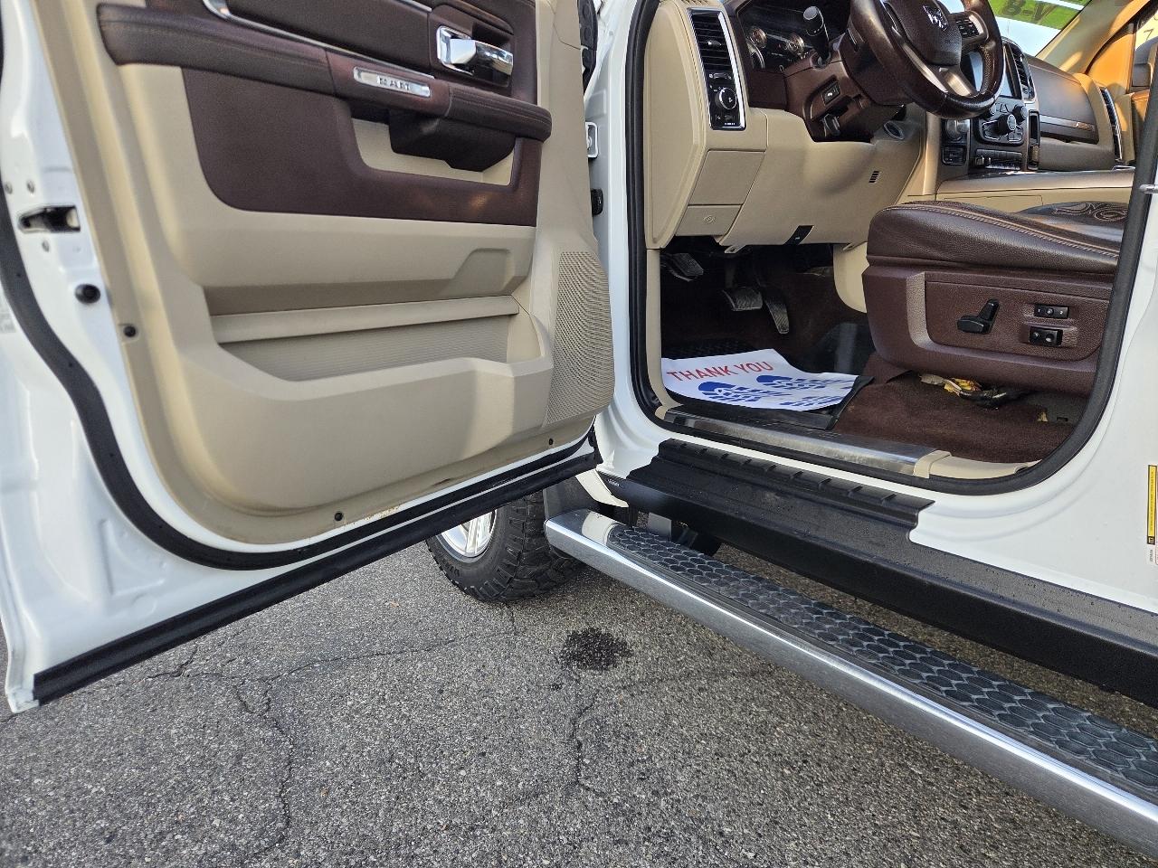 RAM 1500 Laramie Longhorn Edition Crew Cab 4WD 2015