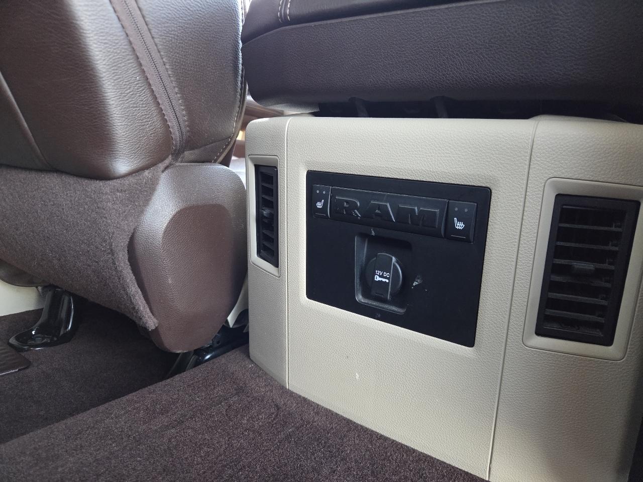 RAM 1500 Laramie Longhorn Edition Crew Cab 4WD 2015