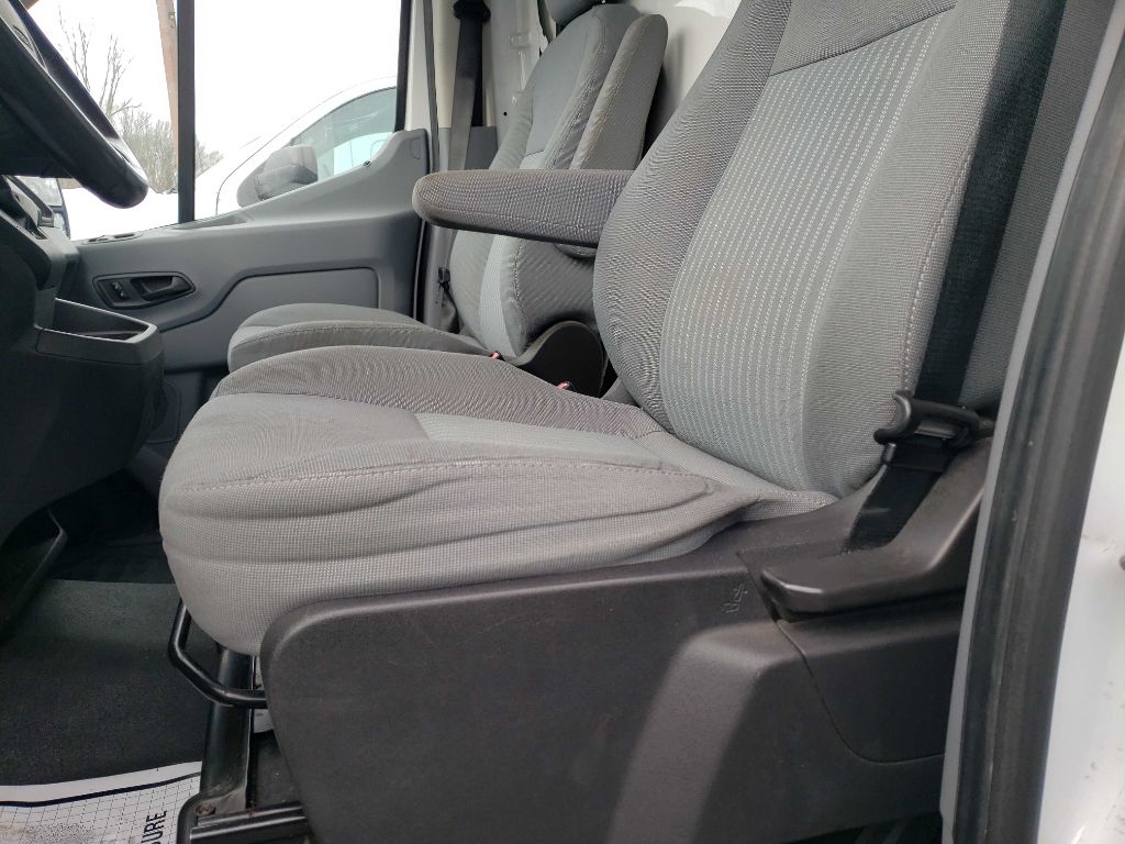 Ford Transit T-350 HD DRW 2016