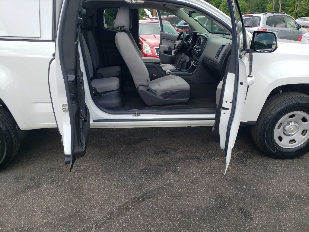 Chevrolet Colorado Work Truck Ext. Cab 4WD 2017 Chevrolet Colorado Work Truck Ext. Cab 4WD 2017