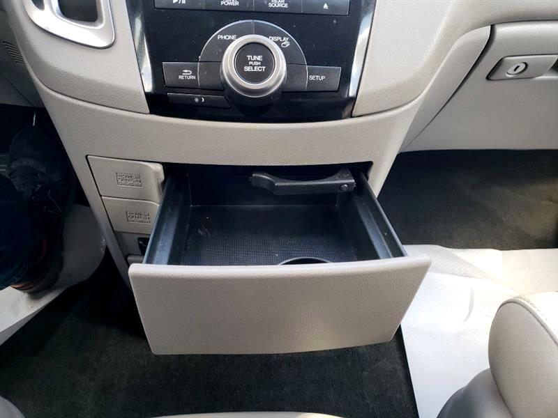 2013 Honda Odyssey EX-L photo 27