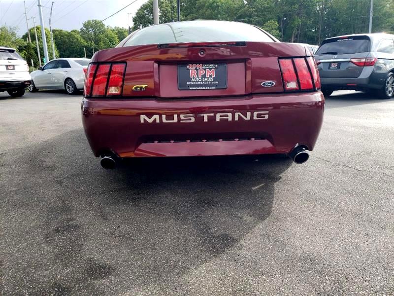 2004 Ford Mustang GT Deluxe photo 5