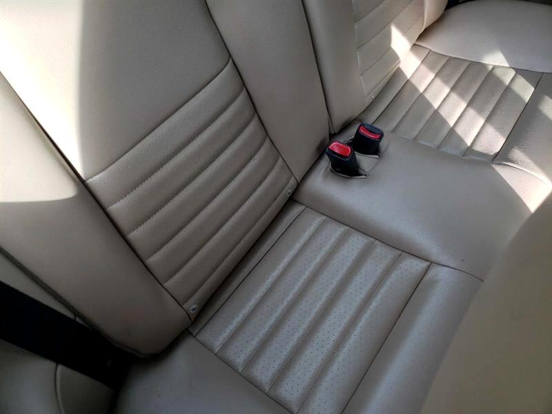 2004 Ford Mustang GT Deluxe photo 20