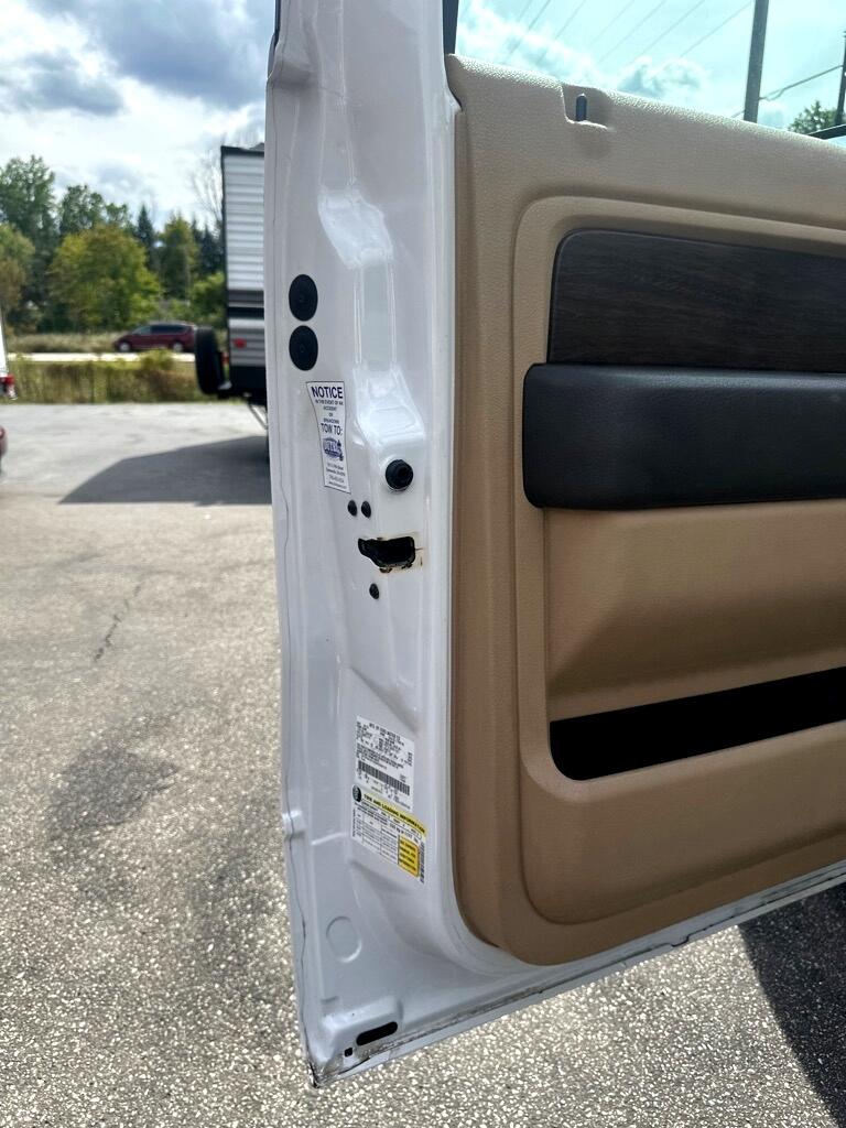 Ford F-150 Lariat SuperCrew 5.5-ft. Bed 4WD 2013 Ford F-150 Lariat SuperCrew 5.5-ft. Bed 4WD 2013