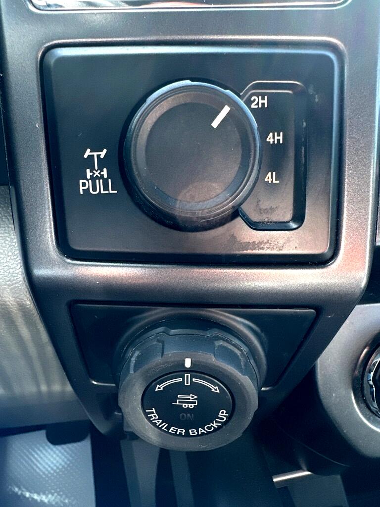 2017 Ford F-150 XLT photo 18