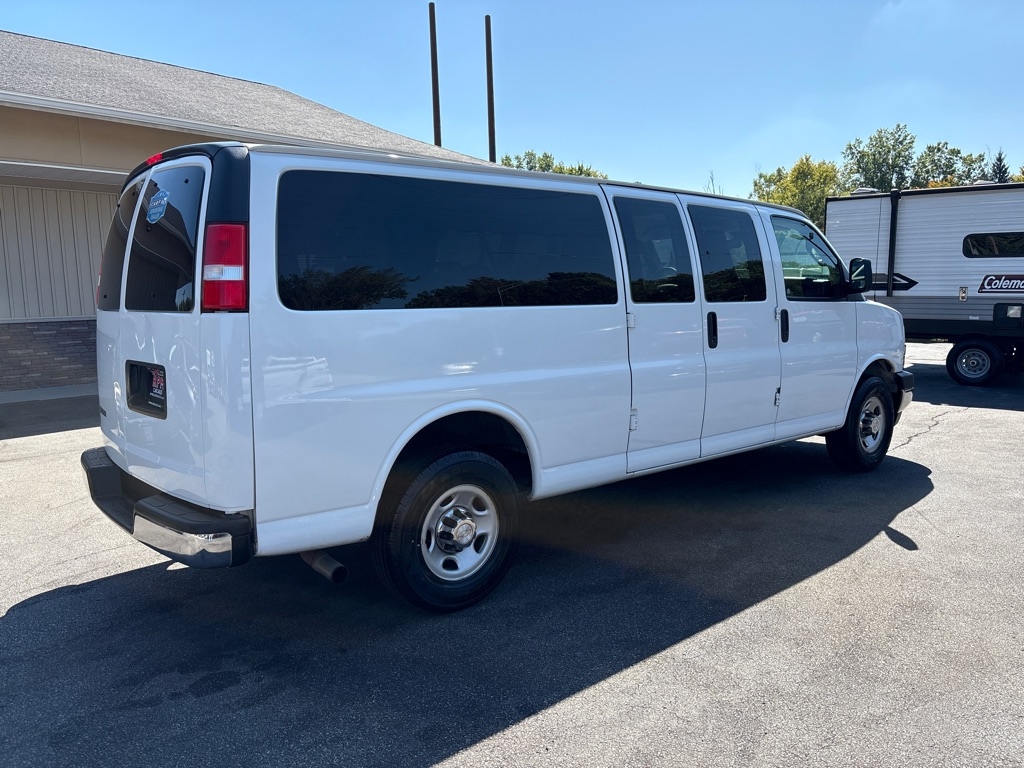 2020 Chevrolet Express LT 3500 photo 7