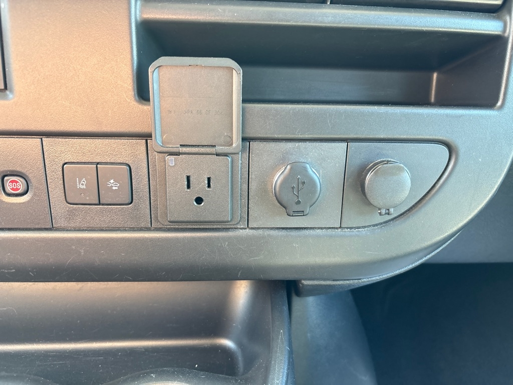 2020 Chevrolet Express LT 3500 photo 21