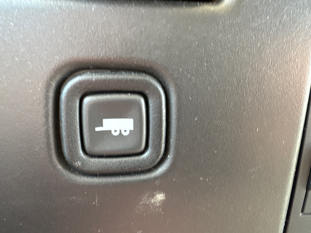 2020 Chevrolet Express LT 3500 photo 25