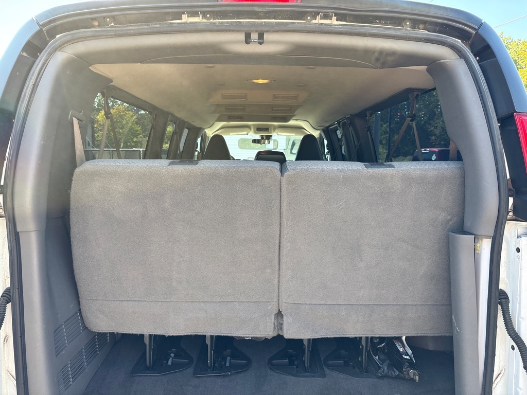 2020 Chevrolet Express LT 3500 photo 26