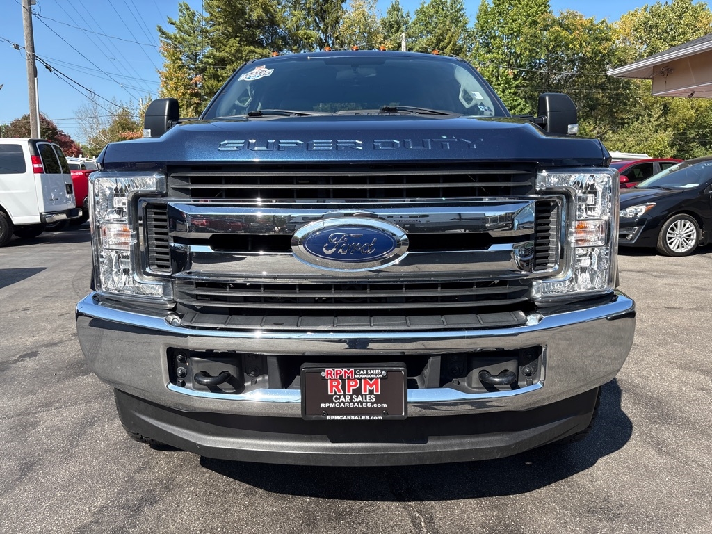 2017 Ford F-250 XL photo 2