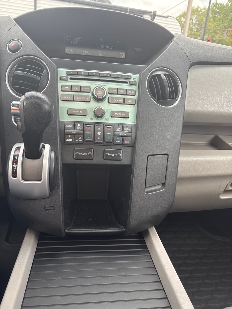 2011 Honda Pilot EX-L photo 15
