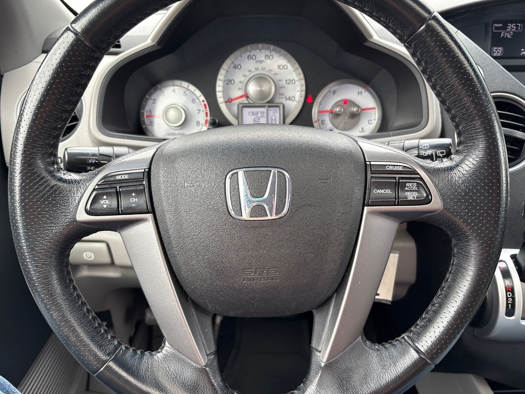 2011 Honda Pilot EX-L photo 18