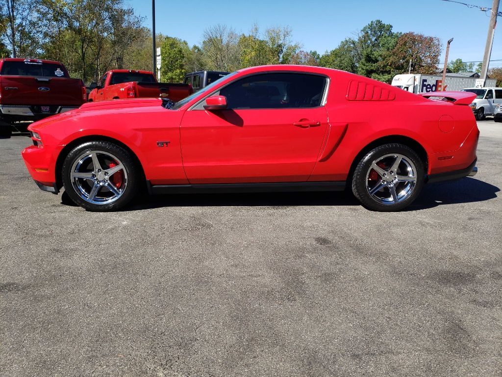 2010 Ford Mustang GT Premium photo 4