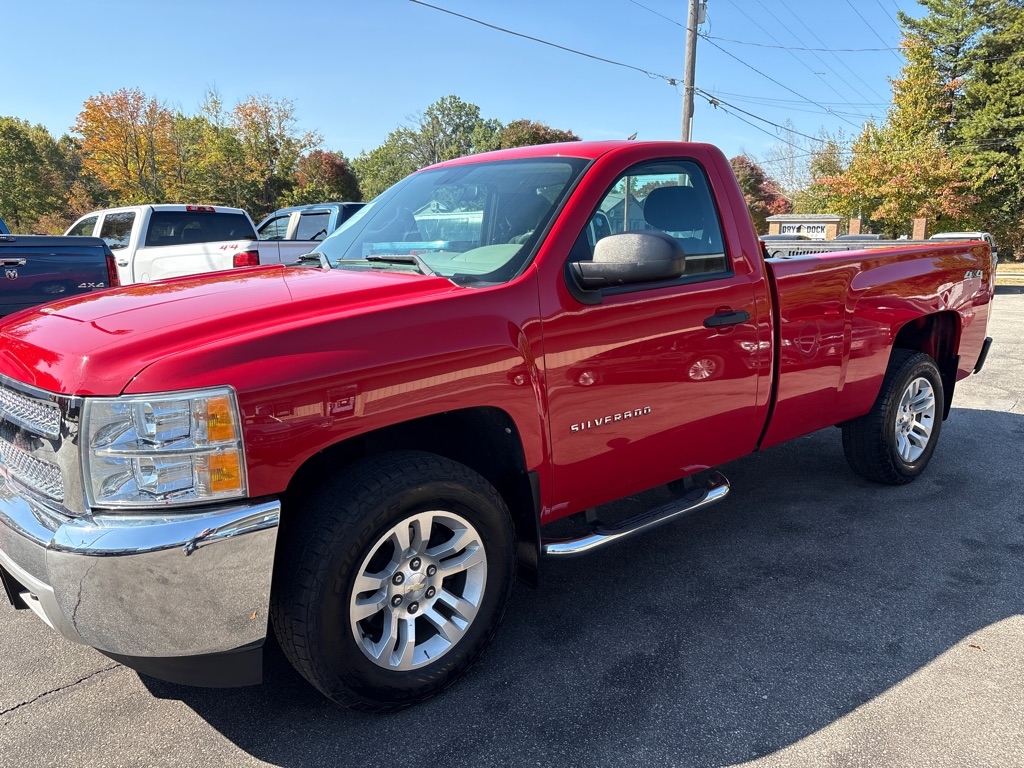 2012 Chevrolet Silverado 1500 Work Truck photo 3