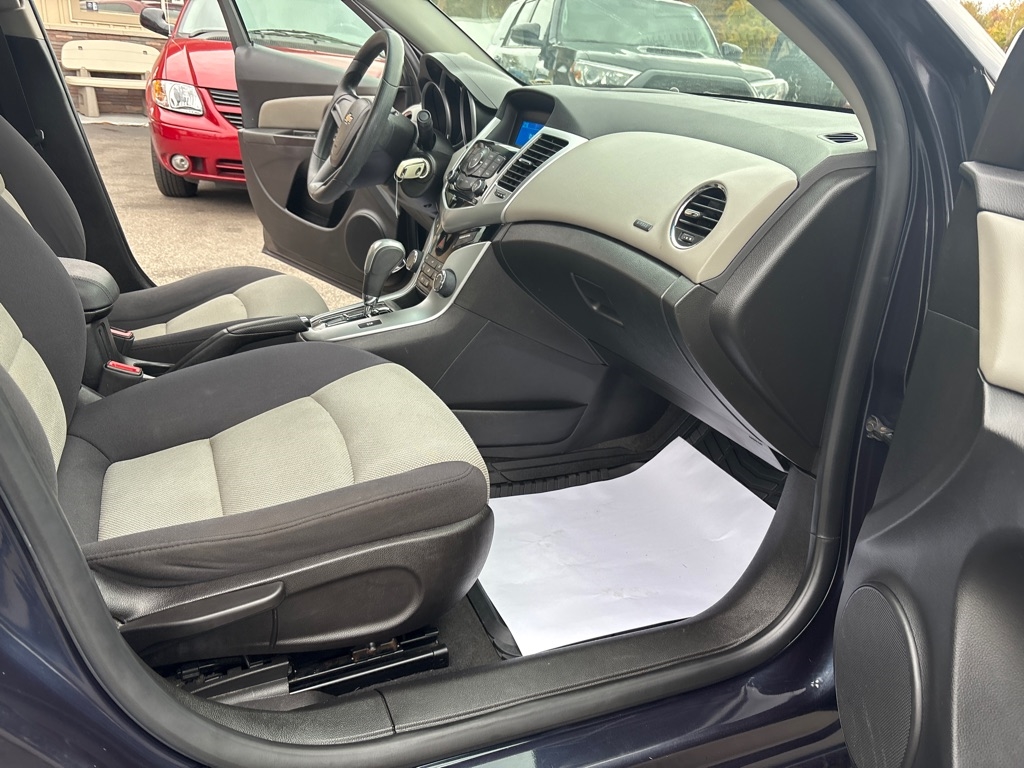 Chevrolet Cruze LS Auto 2014 Chevrolet Cruze LS Auto 2014