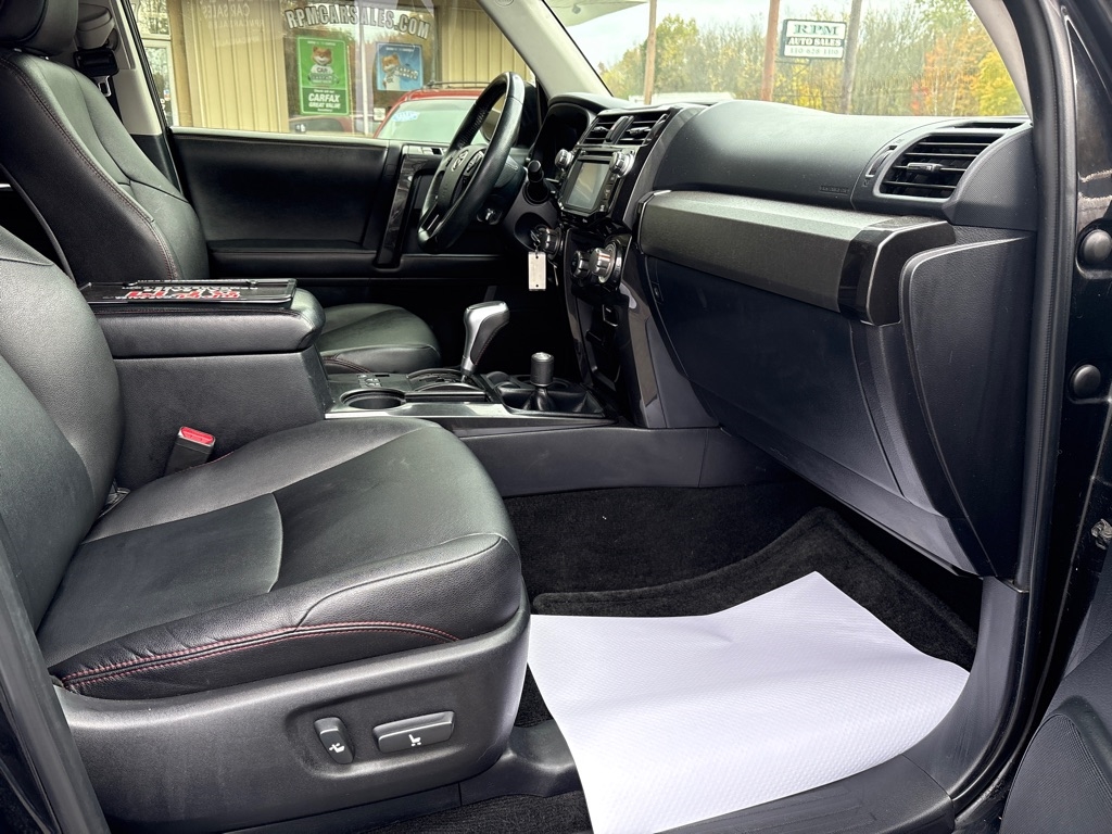 Toyota 4Runner Trail 4WD 2015 Toyota 4Runner Trail 4WD 2015